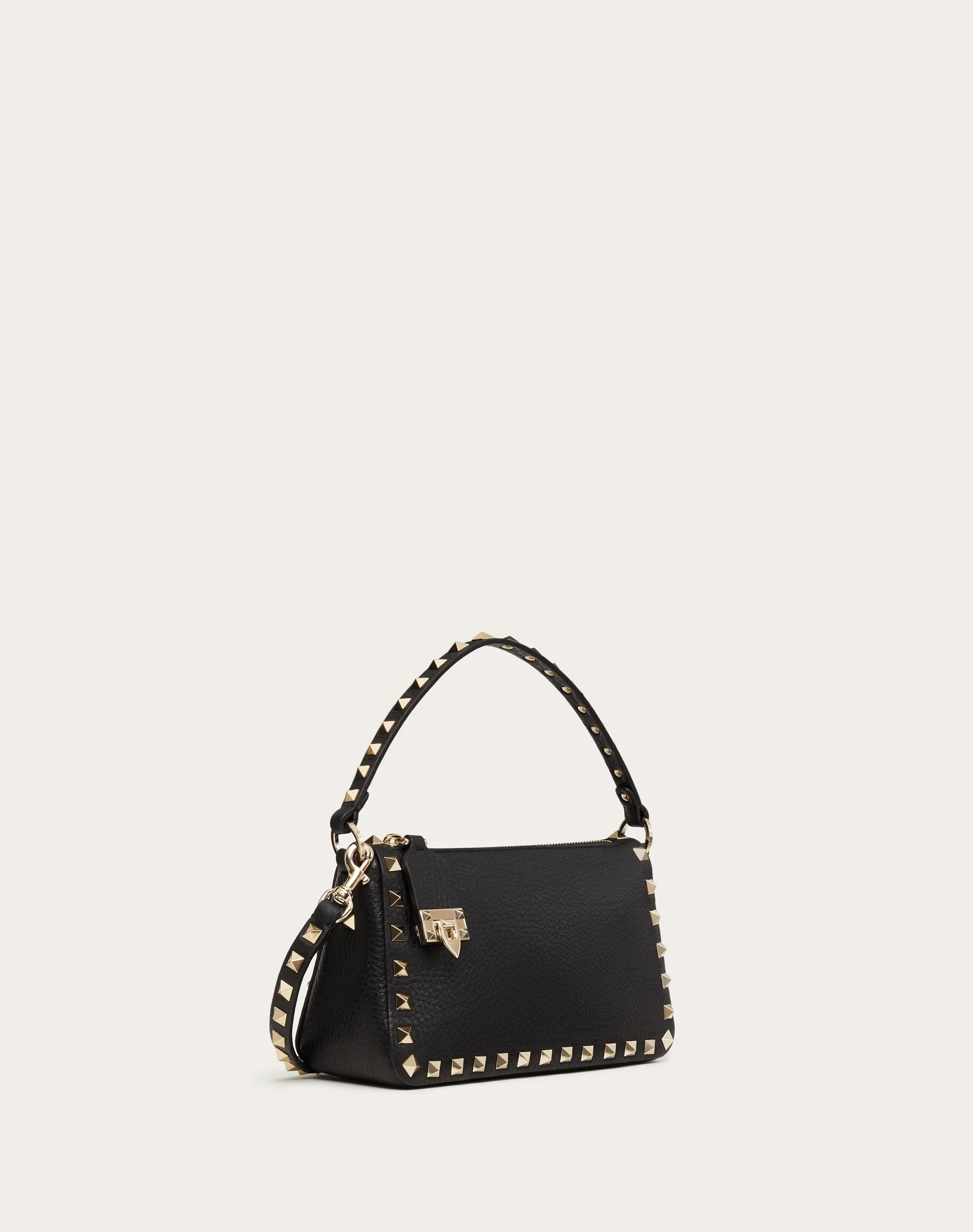 BORSA PICCOLA A TRACOLLA ROCKSTUD IN VITELLO GRANATO