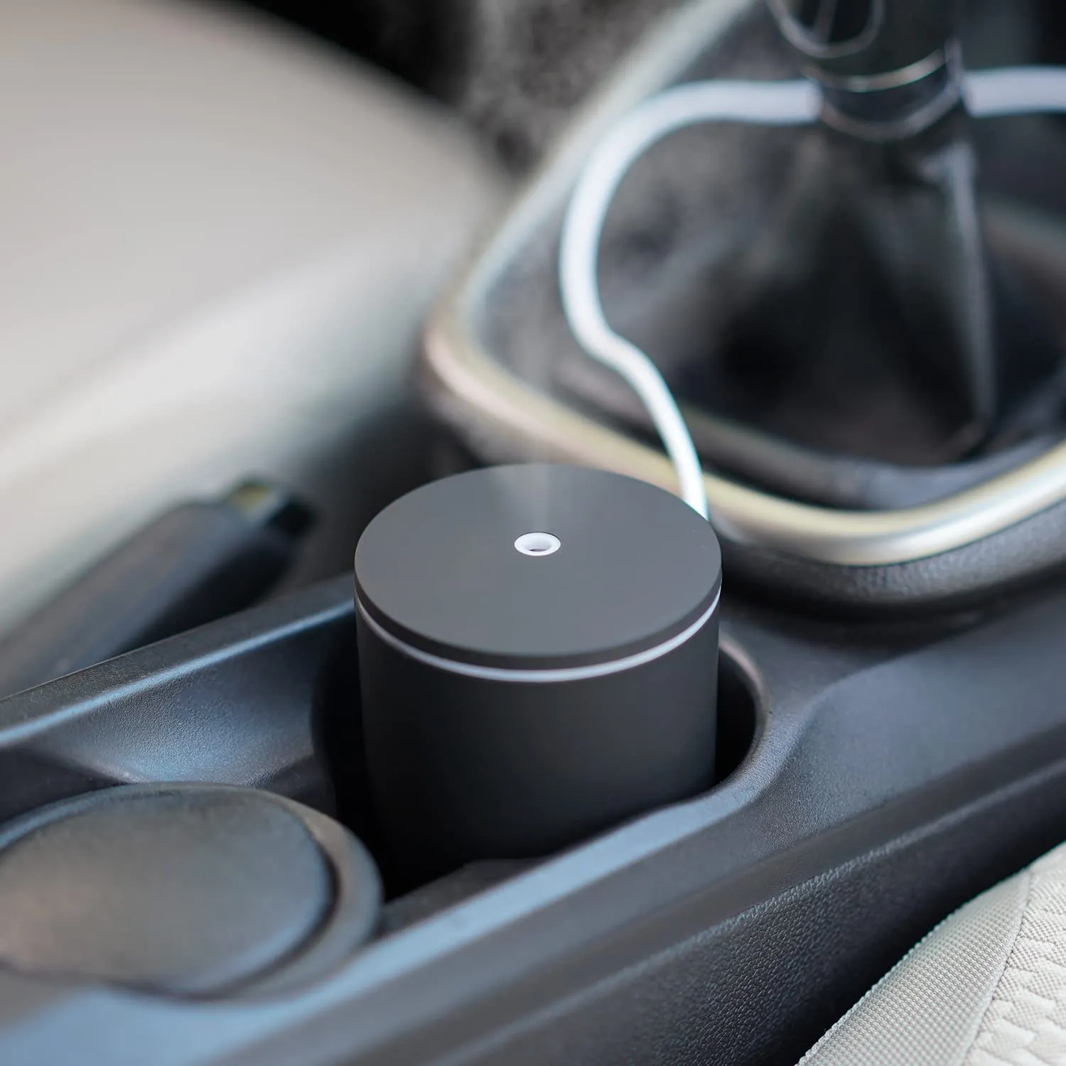 Diffusore di aromi agli oli essenziali Umidificatore a nebbia fredda per auto ufficio viaggio con luci colorate (alimentato tram