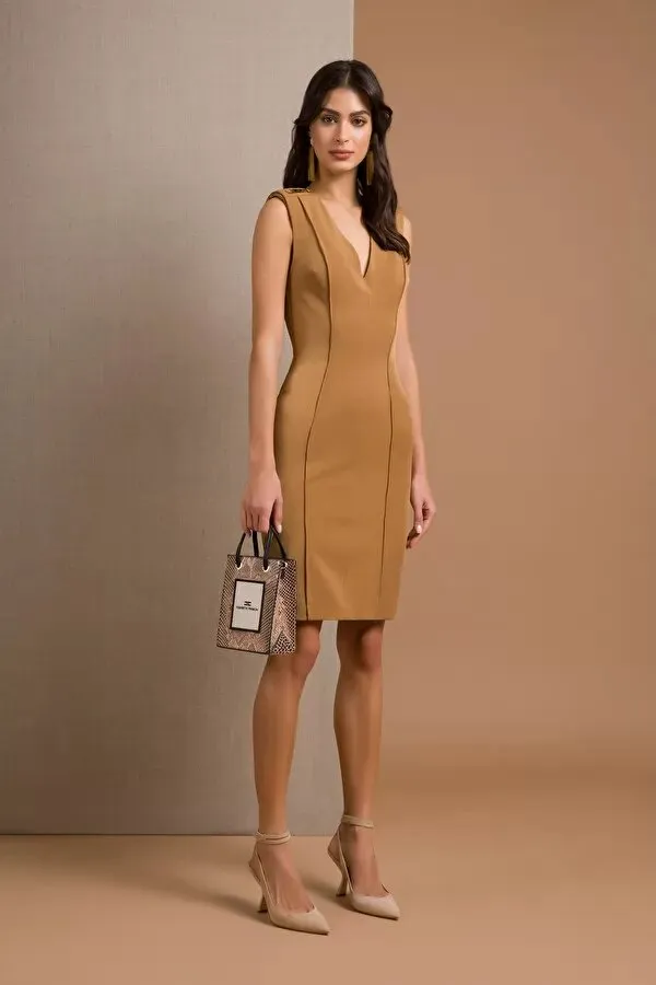 ELISABETTA FRANCHI Tubino con scollo a V smanicato