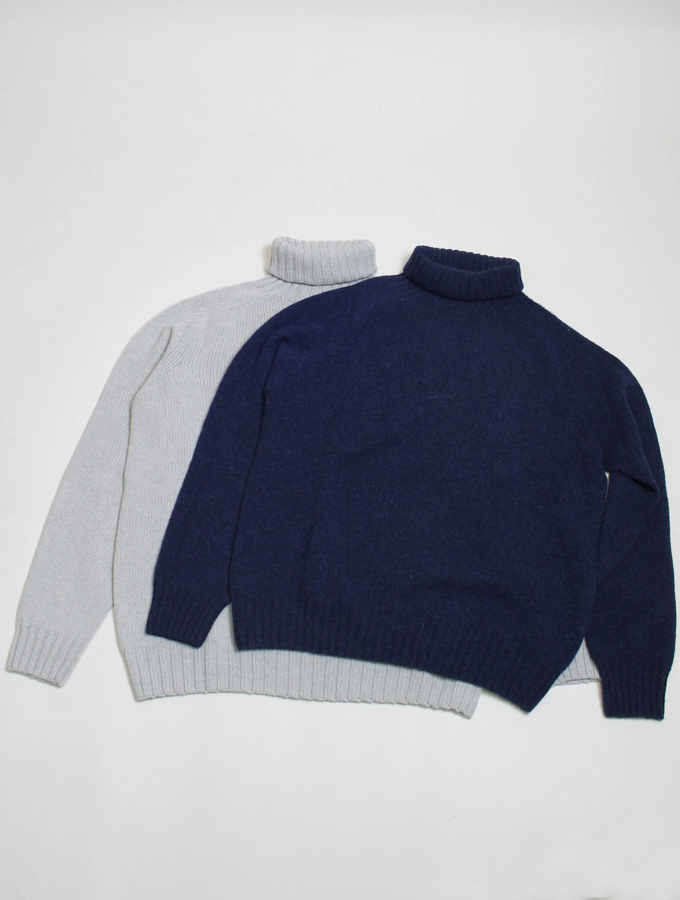 Harley of Scotland maglione a collo alto L3874 Nero Navy