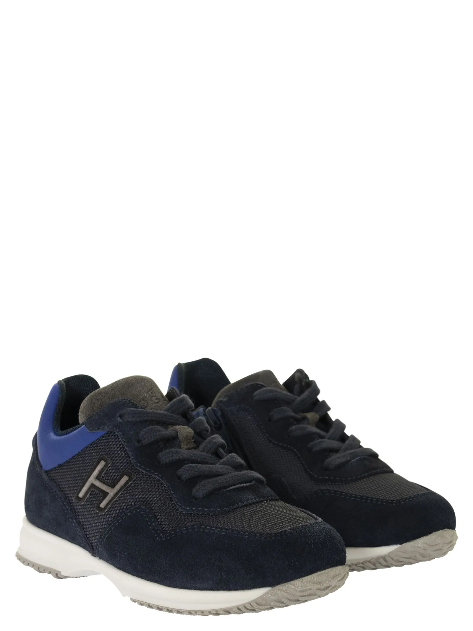 INTERACTIVE – Sneakers