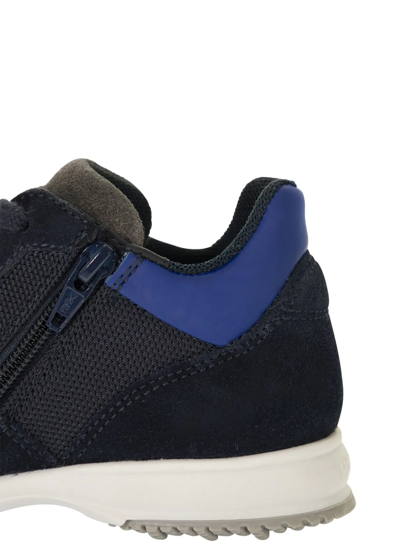 INTERACTIVE – Sneakers