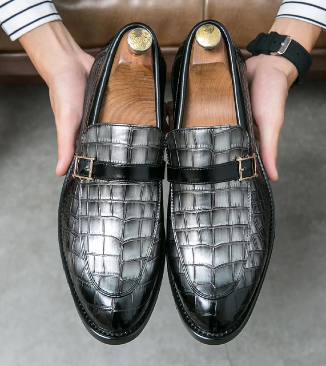 Mocassini da guida in pelle Scarpe da sposa in pelle Scarpe da uomo in pelle a punta casual