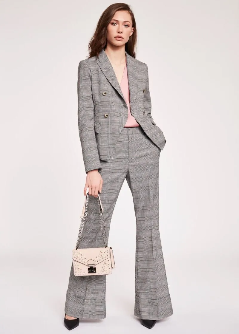 Pantaloni bootcut