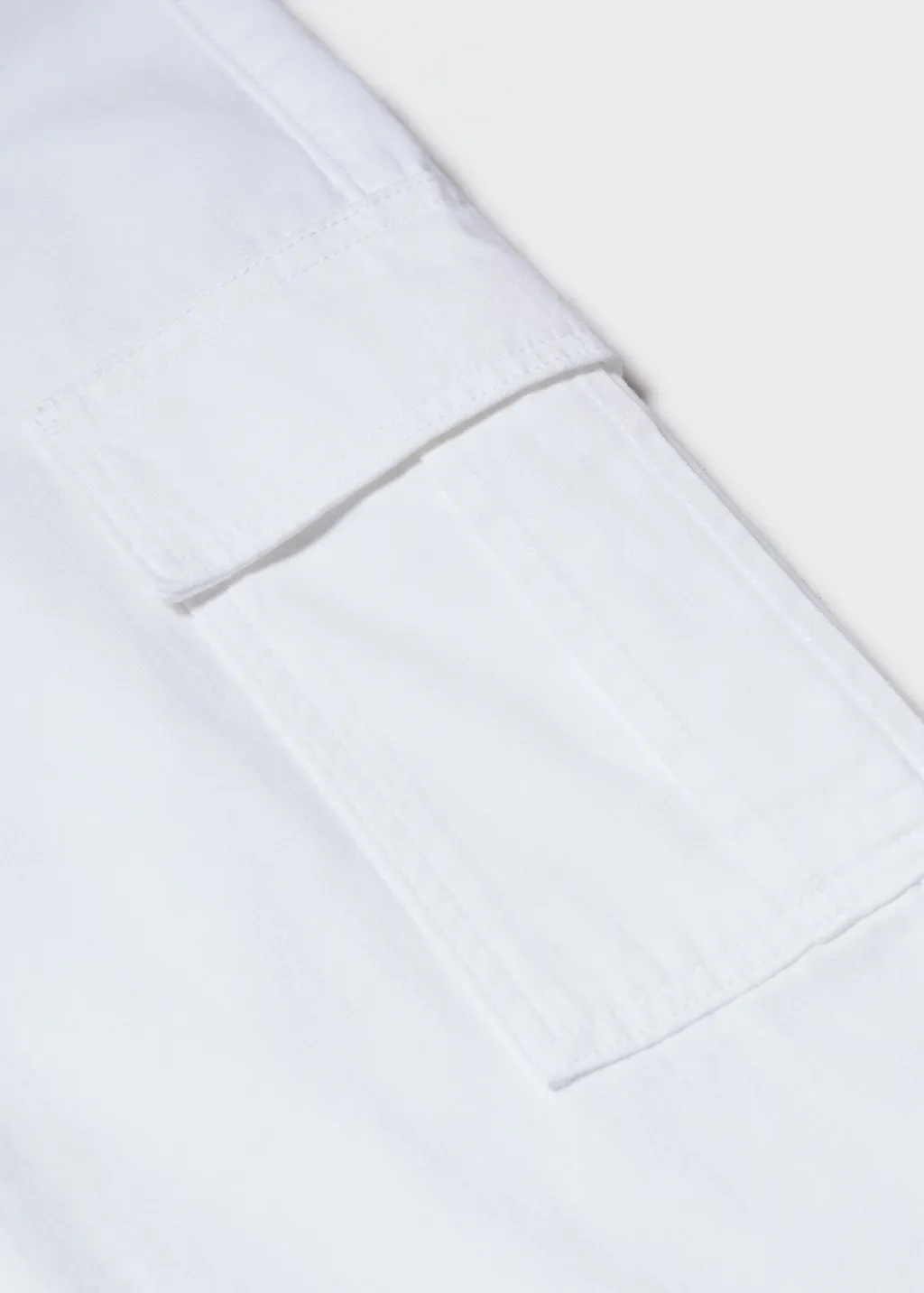 Pantaloni cargo