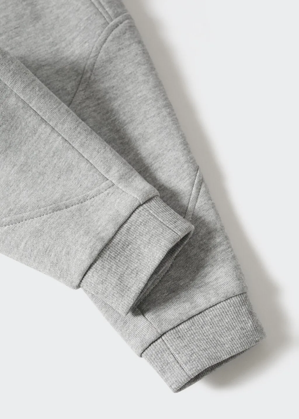 Pantaloni jogger