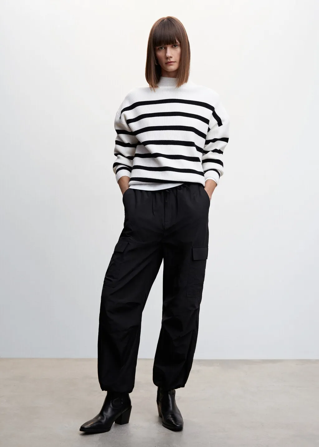 Pantaloni parachute