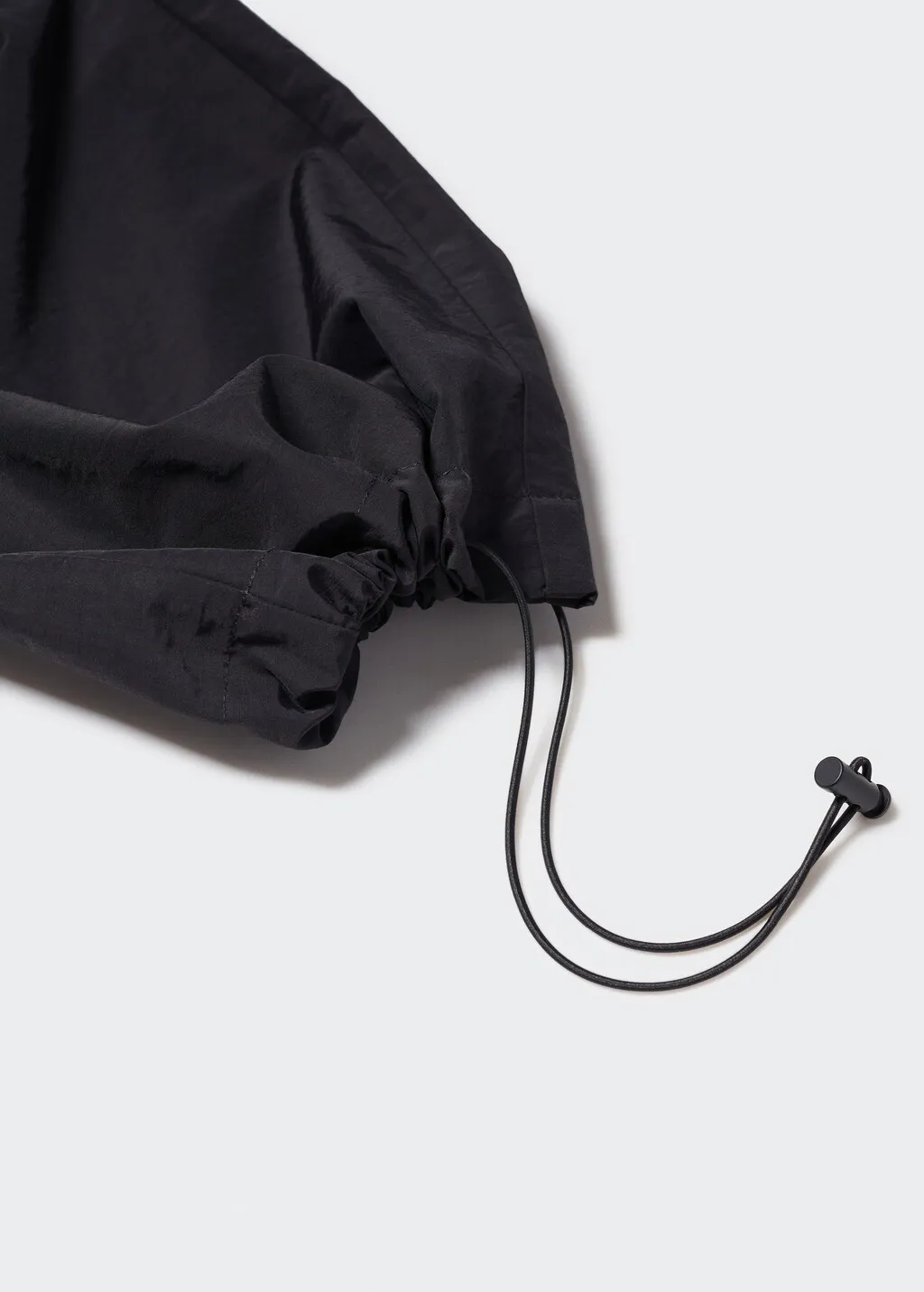 Pantaloni parachute