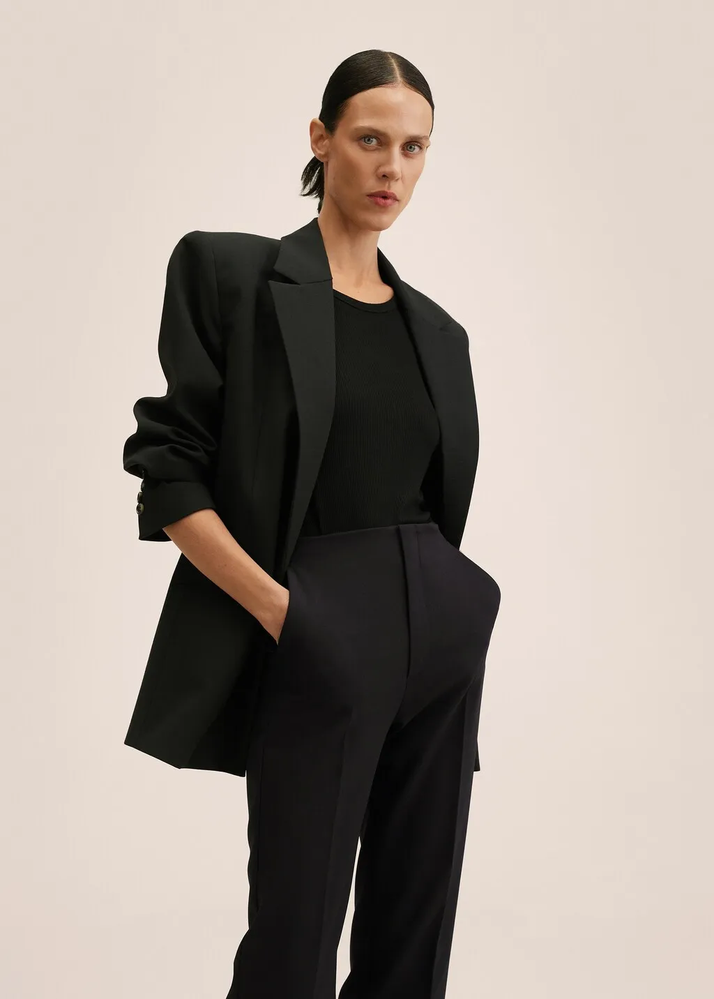 Pantaloni scampanati