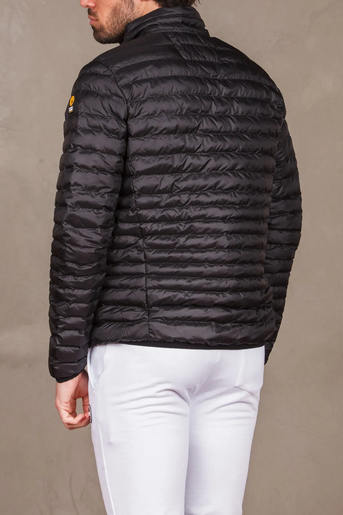 Piumino uomo trapuntato logo sulla spalla. RANGE 4.0225CAMJ20139ASPHALT