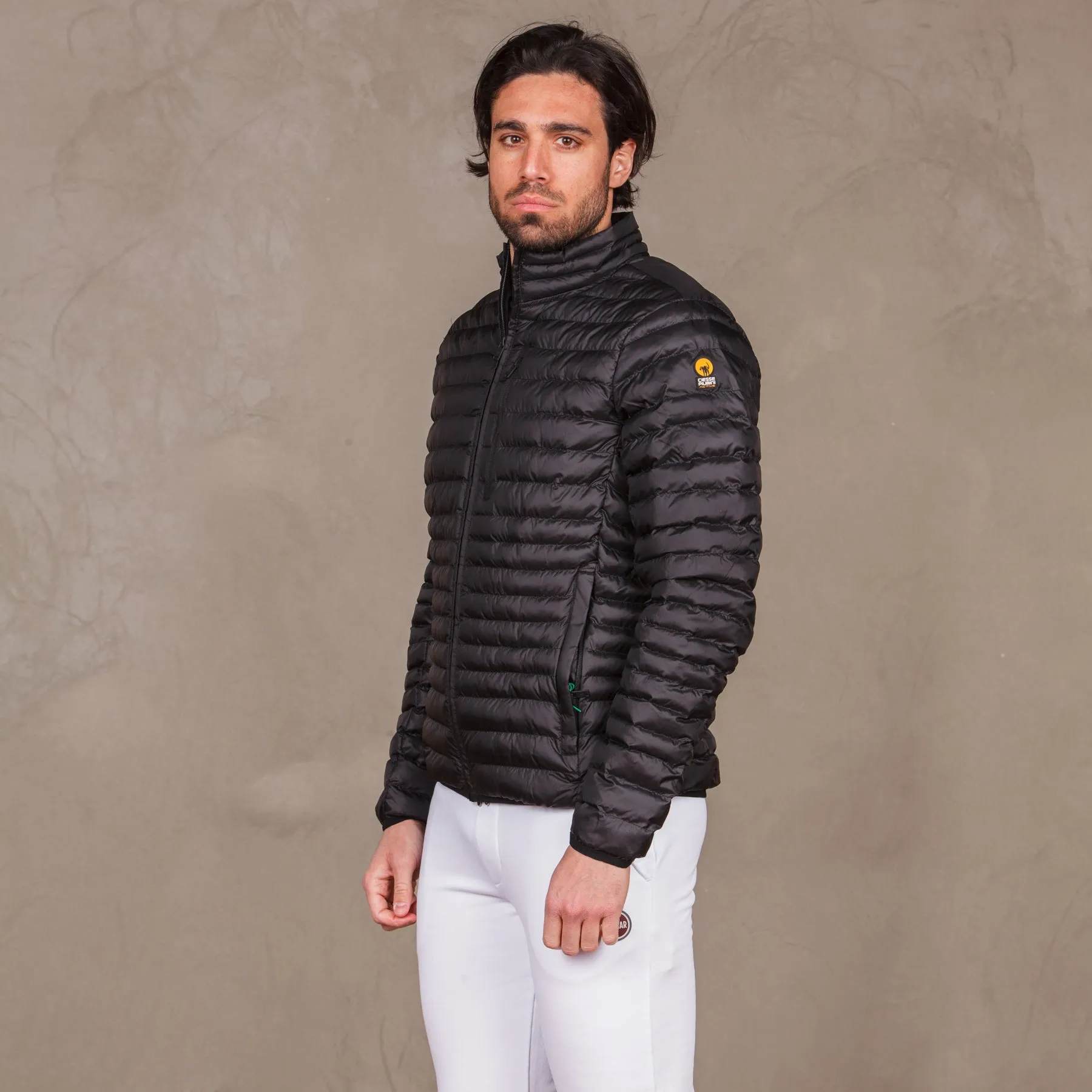 Piumino uomo trapuntato logo sulla spalla. RANGE 4.0225CAMJ20139ASPHALT