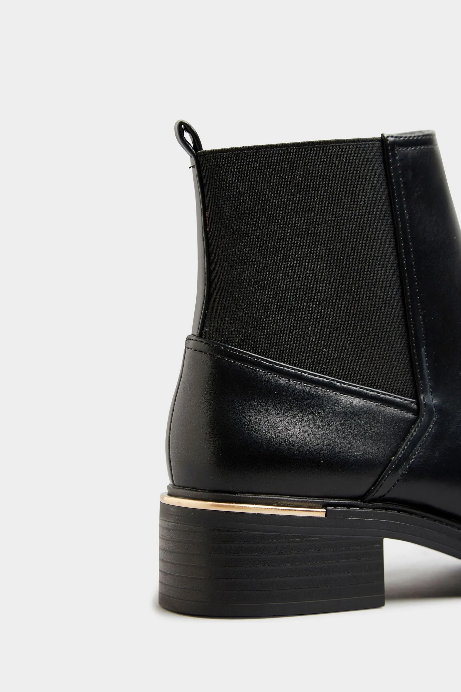 Sally - Tall lunga con Chelsea Stivali con bordi in metallo