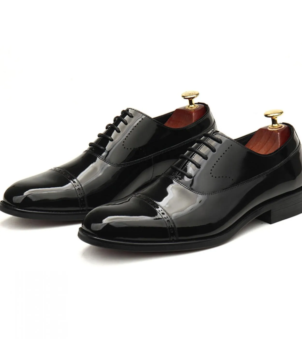 Scarpe brogue formali da uomo in pelle verniciata di lusso in vera pelle 2023 nuovo stile classico da uomo in pelle da lavoro so