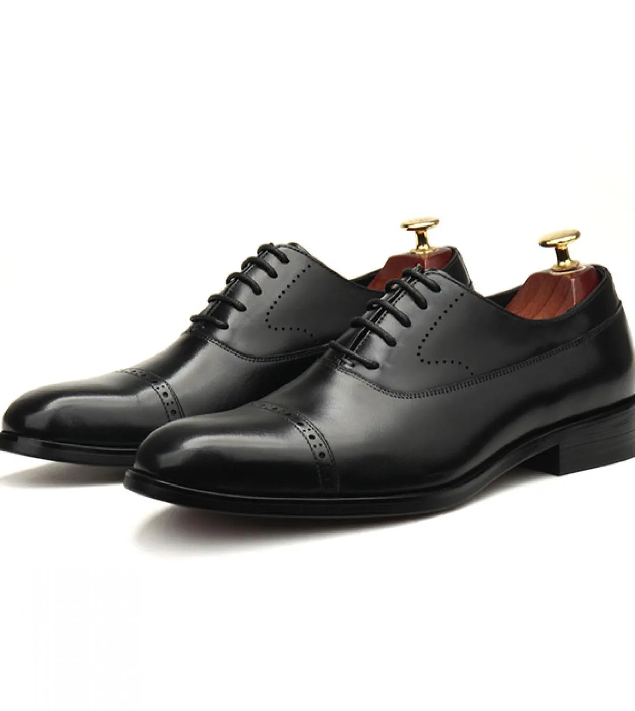 Scarpe brogue formali da uomo in pelle verniciata di lusso in vera pelle 2023 nuovo stile classico da uomo in pelle da lavoro so