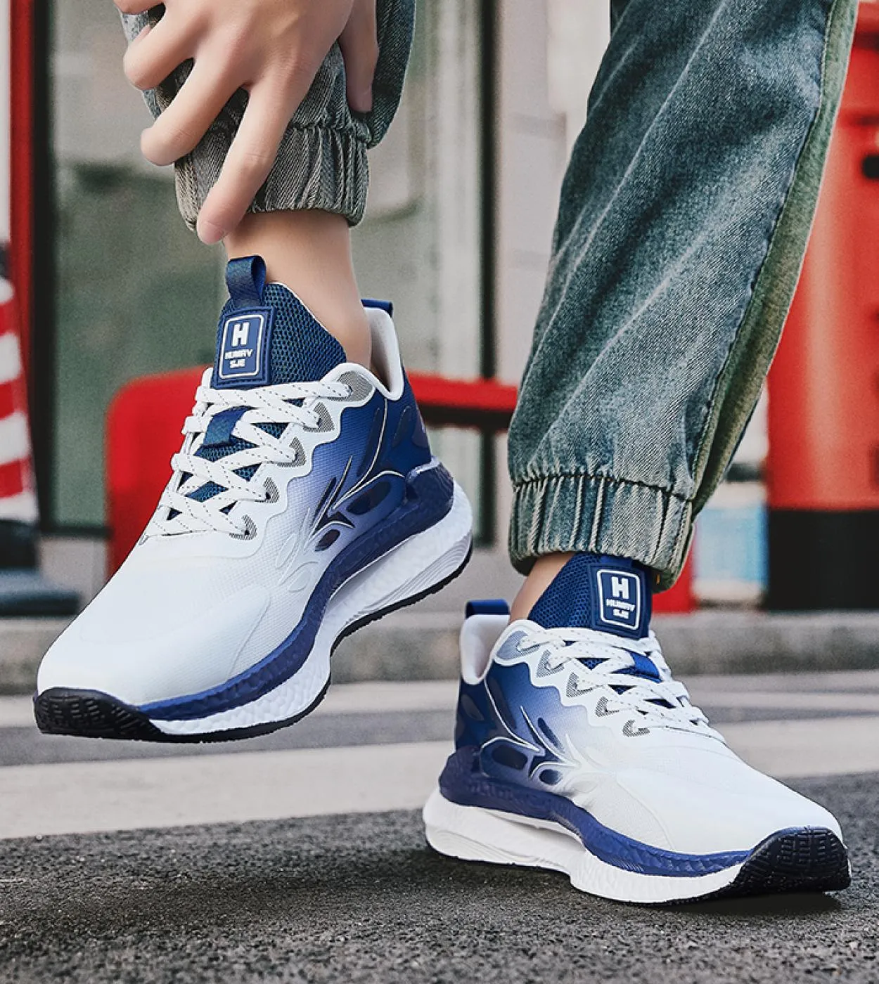 Scarpe da uomo Sneakers Uomo Tenis Scarpe di lusso Scarpe casual da uomo Scarpe da ginnastica Race Off White Scarpe moda Mocassi