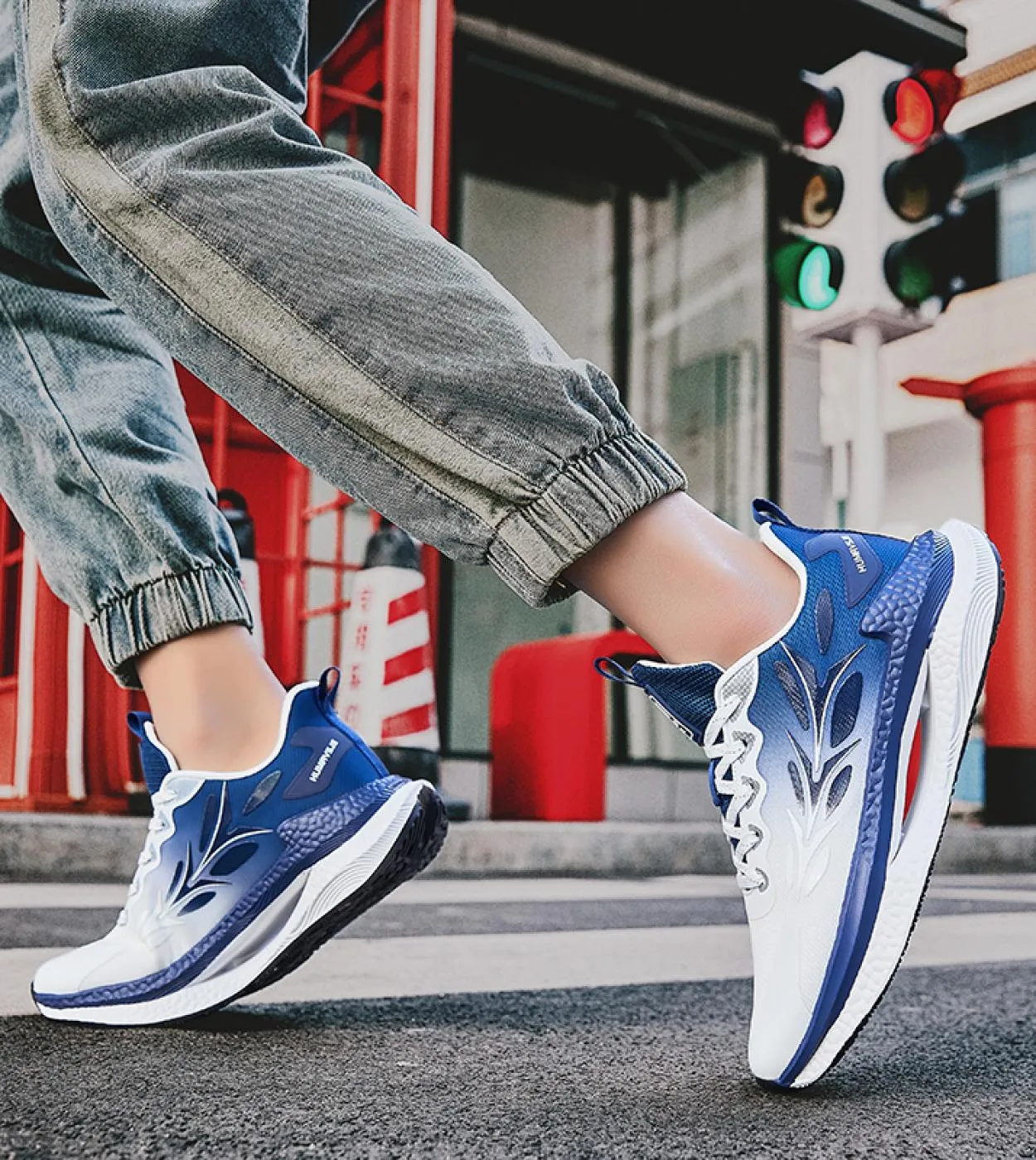 Scarpe da uomo Sneakers Uomo Tenis Scarpe di lusso Scarpe casual da uomo Scarpe da ginnastica Race Off White Scarpe moda Mocassi