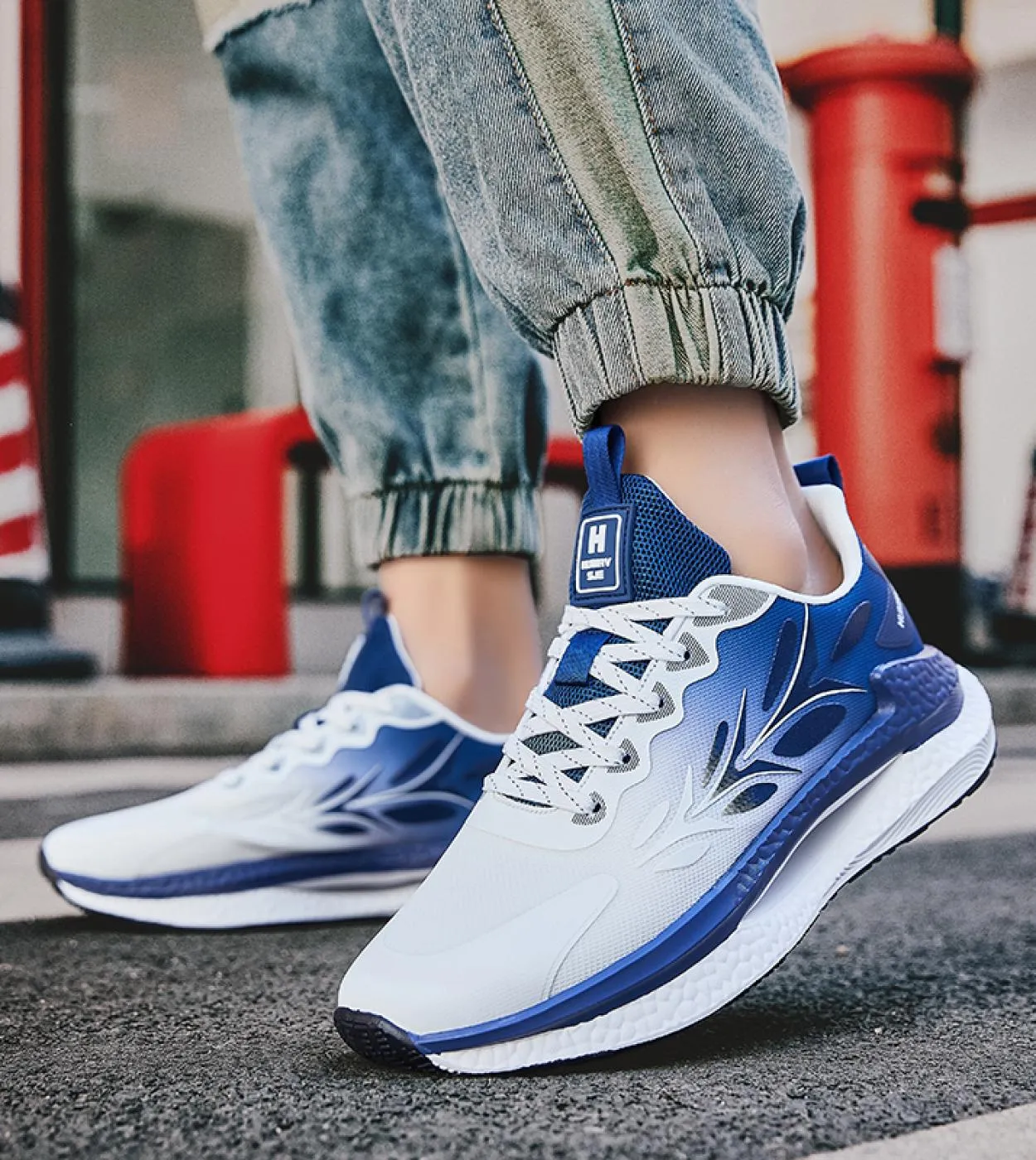 Scarpe da uomo Sneakers Uomo Tenis Scarpe di lusso Scarpe casual da uomo Scarpe da ginnastica Race Off White Scarpe moda Mocassi