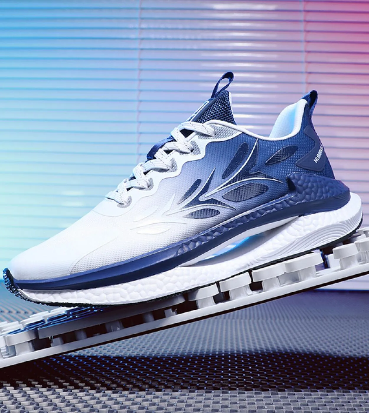 Scarpe da uomo Sneakers Uomo Tenis Scarpe di lusso Scarpe casual da uomo Scarpe da ginnastica Race Off White Scarpe moda Mocassi