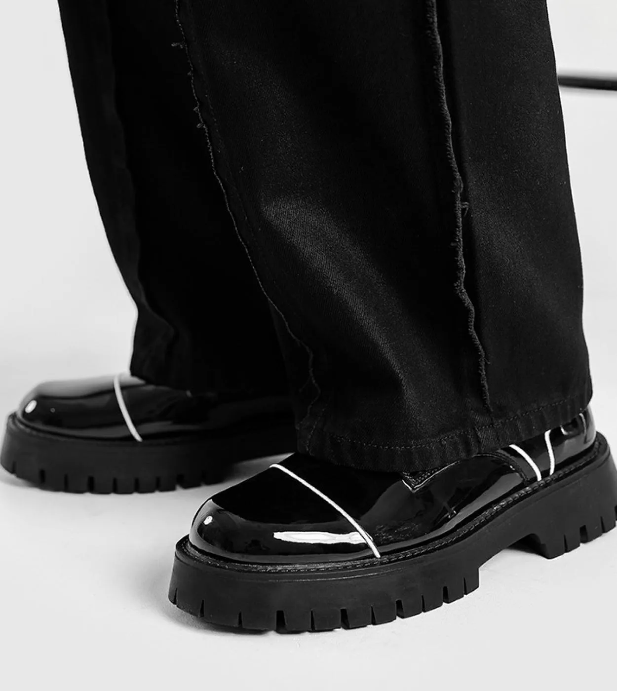 Scarpe in pelle verniciata verde Scarpe uomo uomo Scarpe casual più alte Scarpe più alte verdi Scarpe casual in pelle da uomo