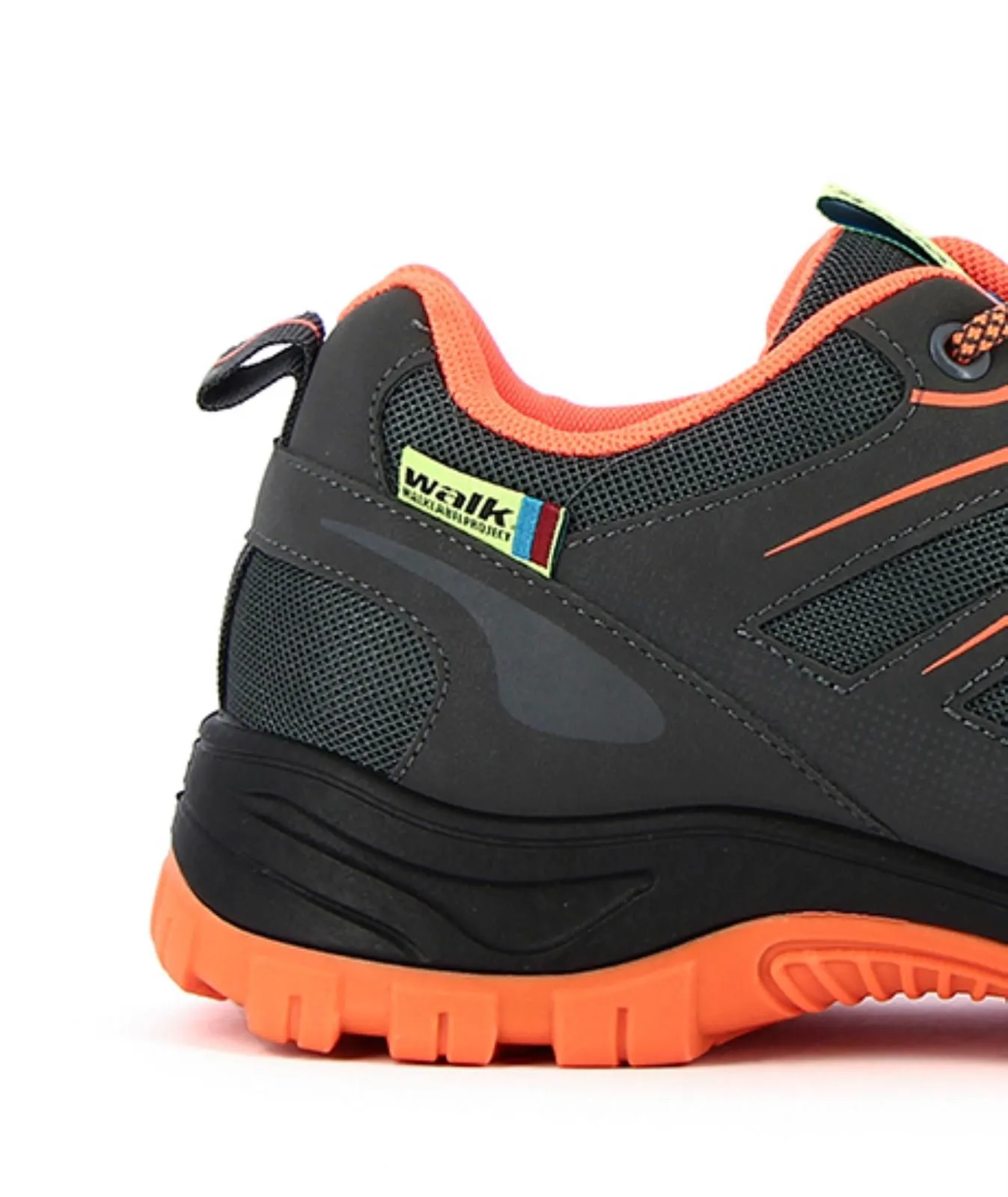 Sneakers grigie da trekking