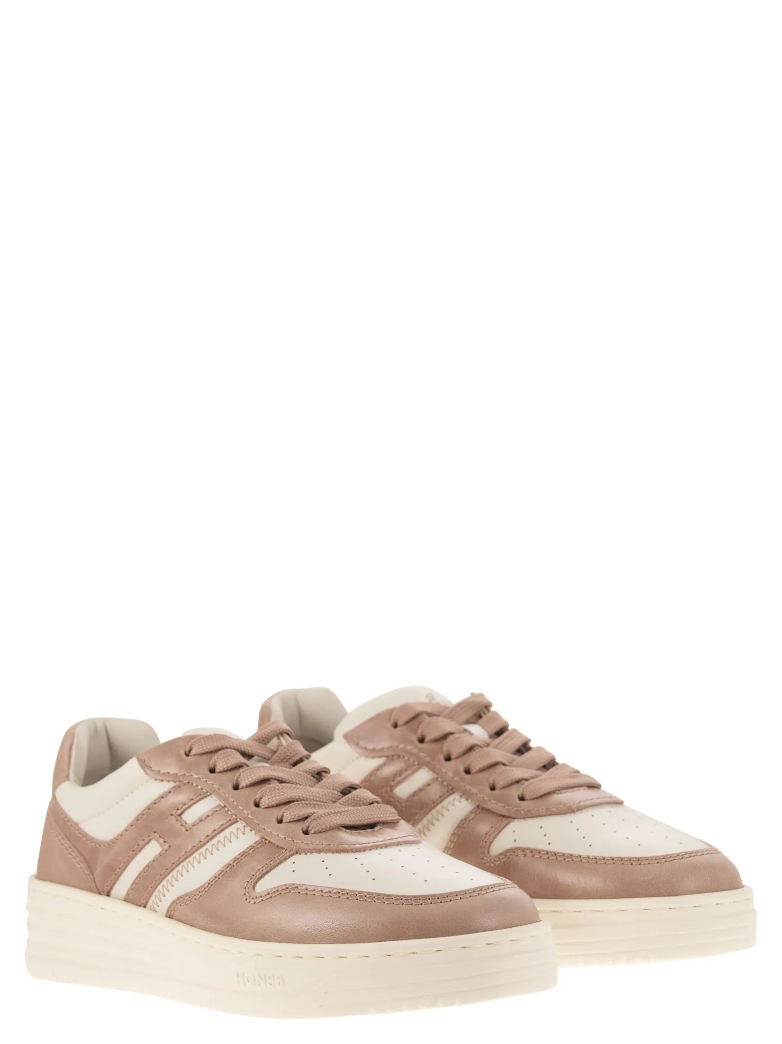 Sneakers H630