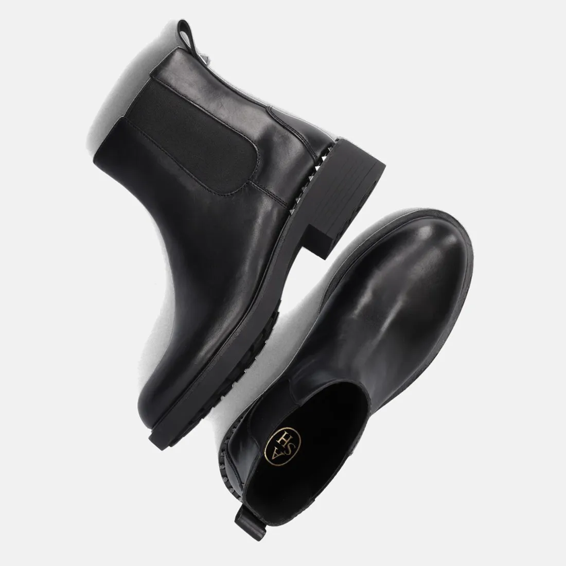 Stivaletto Chelsea Ash Fancy 01 in pelle nera con borchie