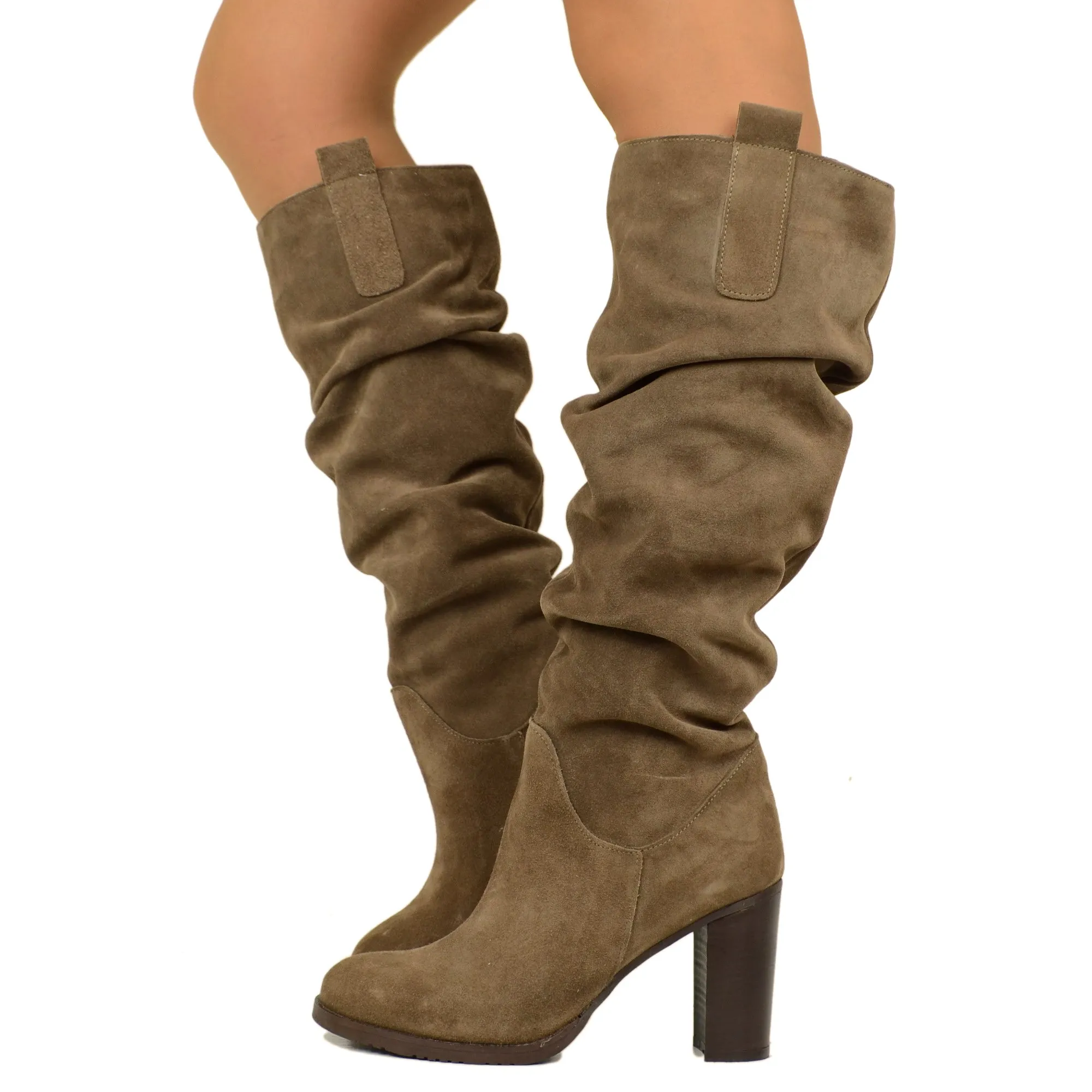 Stivali Donna Alti Taupe in Pelle Scamosciata con Tacco Alto